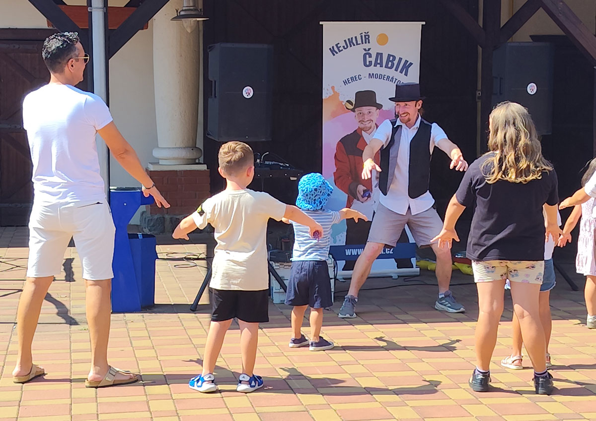Kinderdisco mit Gaukler Čabíkem – Family City (2)