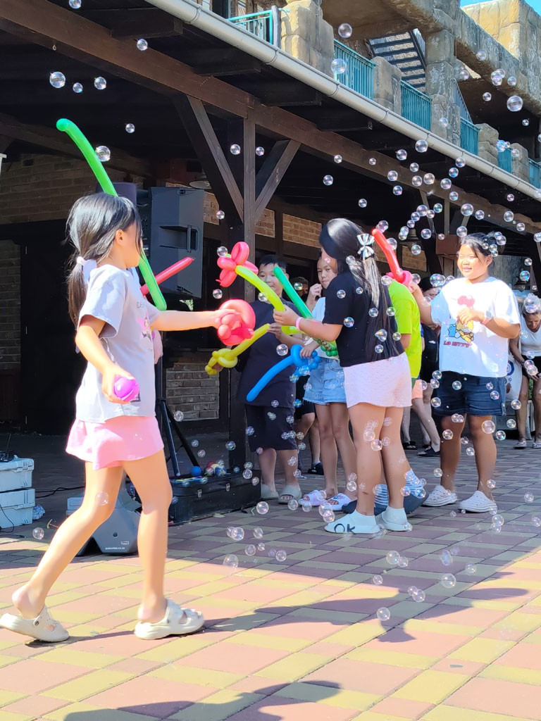 Kinderdisco mit Gaukler Čabíkem – Family City (4)