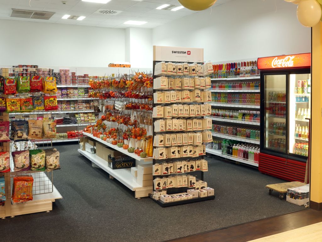 Asiatische und amerikanische Lebensmittel – Family City (2)